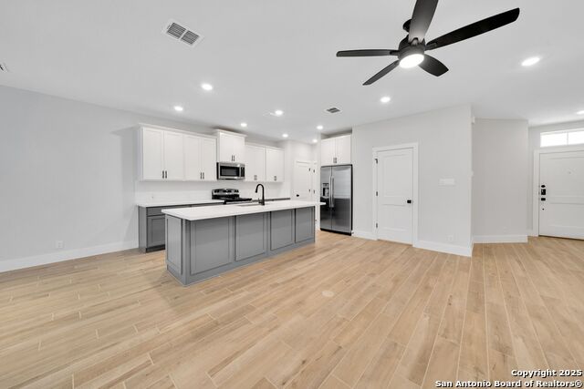 13713 Giovannis Gdn Property Photo 6