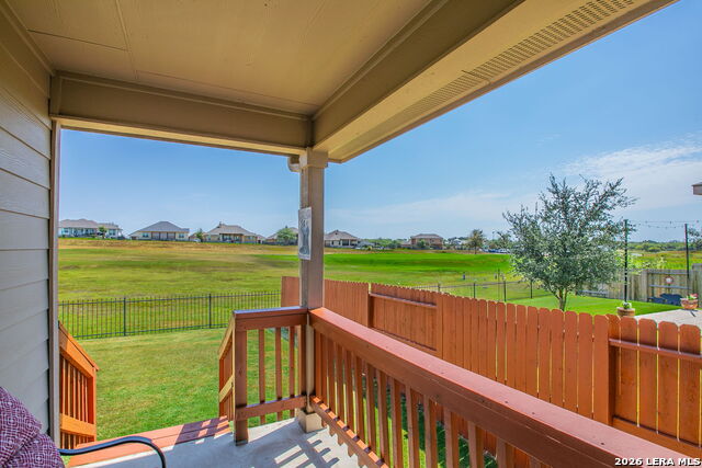 237 Middle Green Loop Property Photo 21