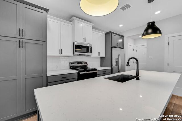 13631 Giovannis Gdn Property Photo 9