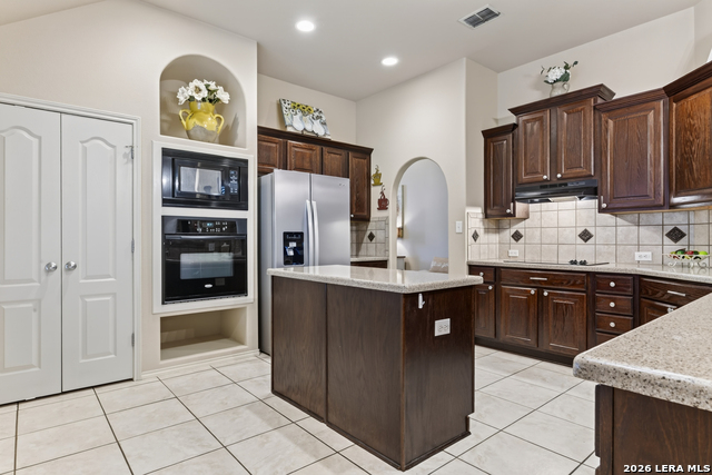 24426 Buck Creek Property Photo 9