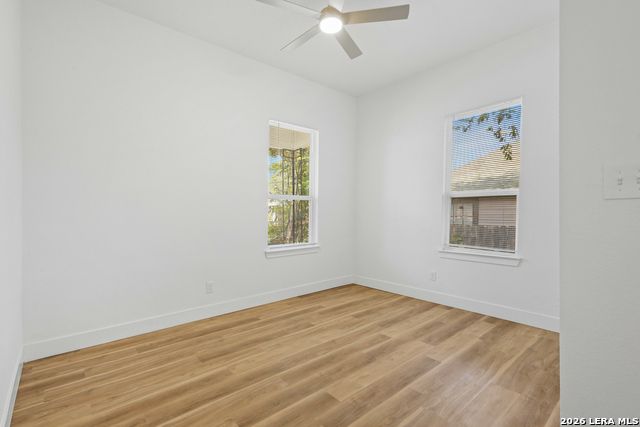 306 W Baylor Property Photo 9
