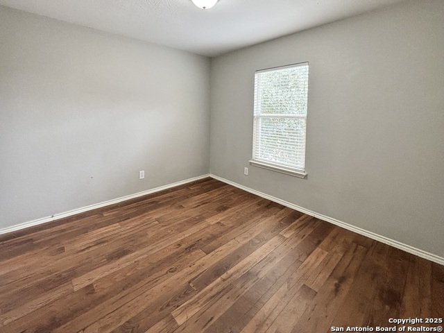 10 Bedford Bay Property Photo 12