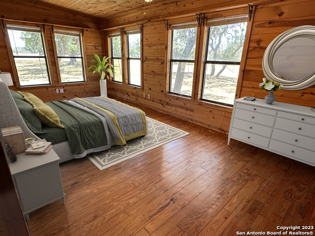 373 Pine Tree Property Photo 13
