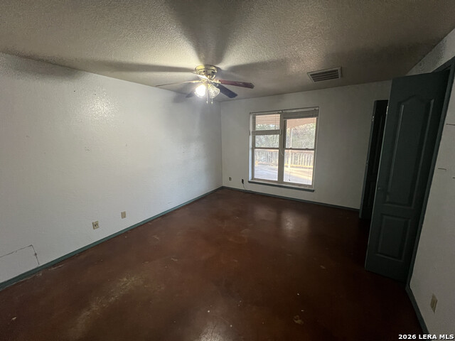 203 Winchester Dr Property Photo 11