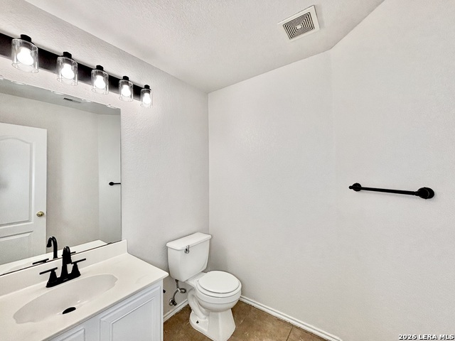 5559 Spring Walk Property Photo 6