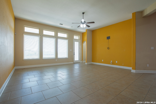 620 Sardina Property Photo 5