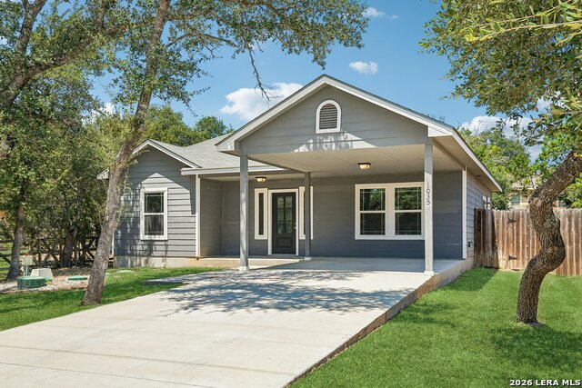 1035 Cedar Grove Trail Property Photo 2