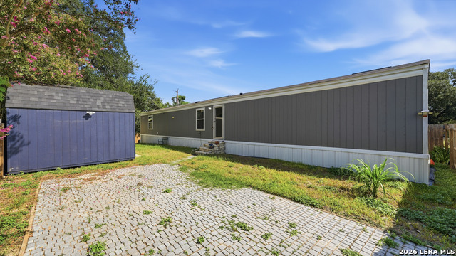 453 E Zipp Rd Property Photo 3