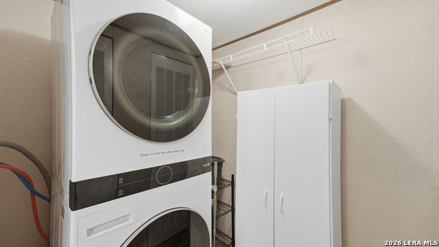 453 E Zipp Rd Property Photo 27