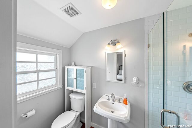 204 N Acorn St Property Photo 24