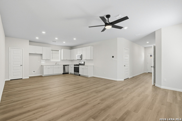 14938 Fischer Garden Property Photo 5