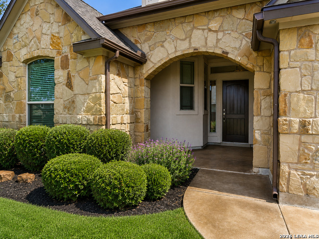 164 Autumn Rdg Property Photo 3