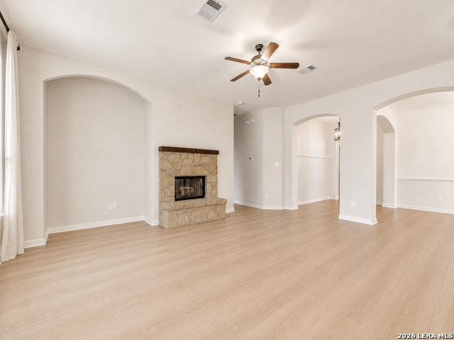 164 Autumn Rdg Property Photo 9