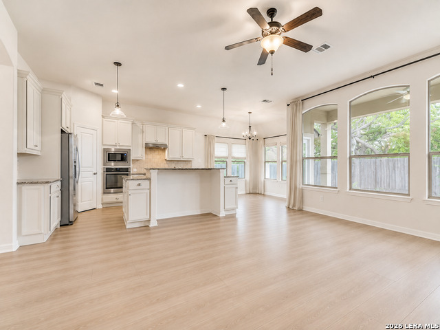 164 Autumn Rdg Property Photo 10