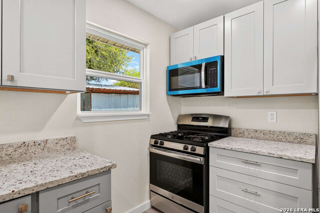 5714 Bear Lake Dr Property Photo 8