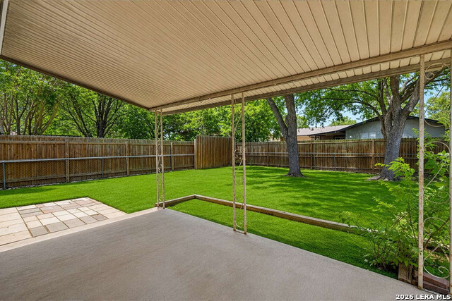 5714 Bear Lake Dr Property Photo 17