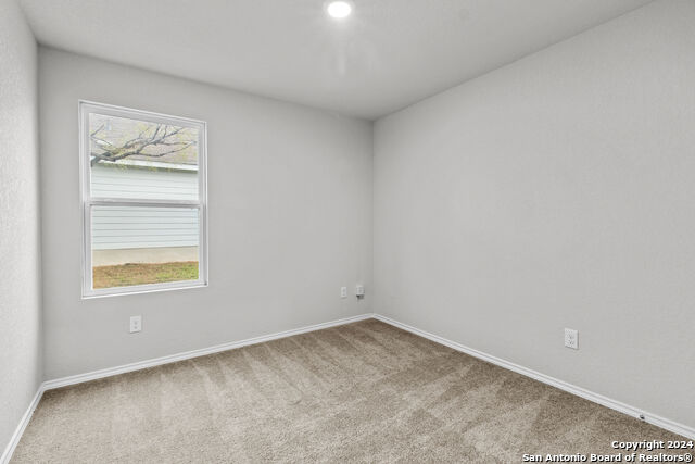 5734 Mountain Pt Property Photo 11