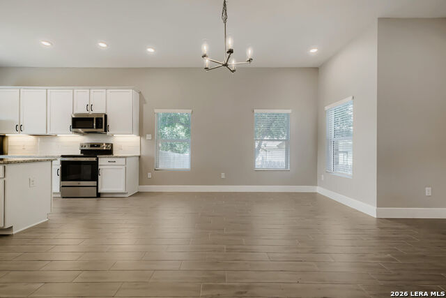 4303 Moss Ct Property Photo 6