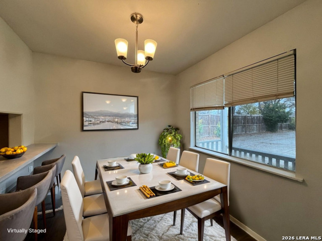 311 E San Antonio Property Photo 3