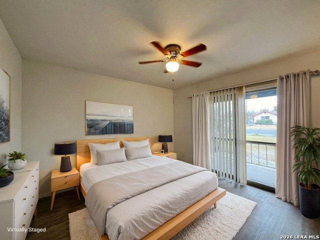 311 E San Antonio Property Photo 4