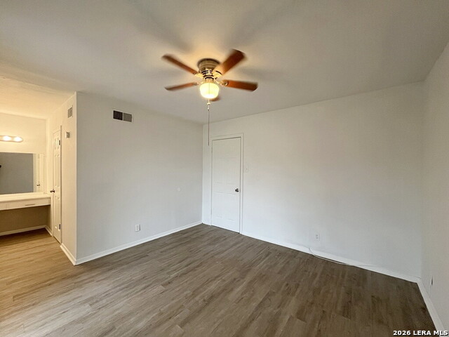 311 E San Antonio Property Photo 15