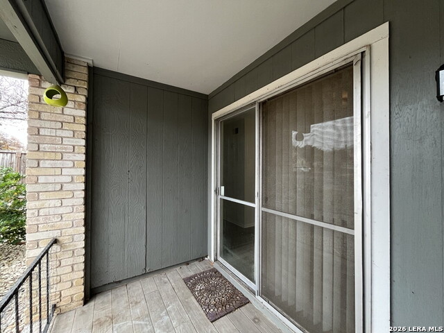 311 E San Antonio Property Photo 21