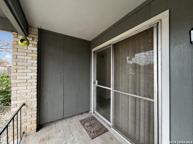 311 E San Antonio Property Photo 21