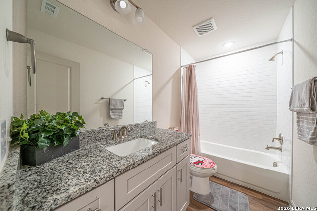 7616 Magnolia Vlg Property Photo 23
