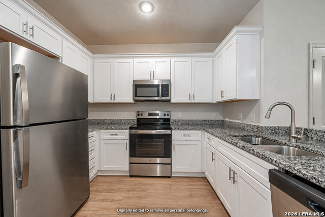 7616 Magnolia Vlg Property Photo 34