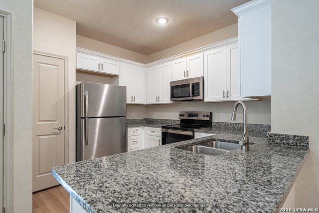 7616 Magnolia Vlg Property Photo 35