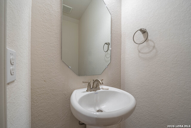 7616 Magnolia Vlg Property Photo 36