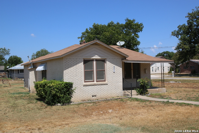 901 Houston Property Photo 2