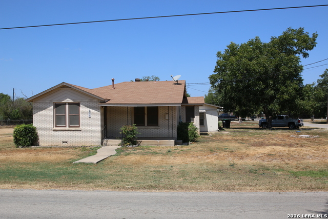 901 Houston Property Photo 3