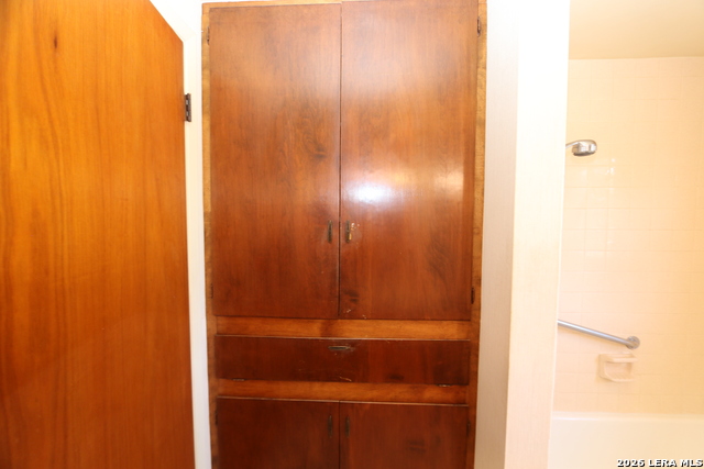 901 Houston Property Photo 22