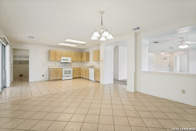 5003 Elk Crk Property Photo 4