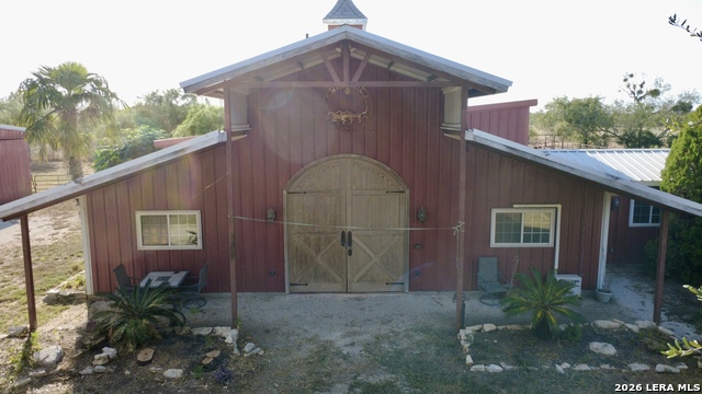 2710 N State Highway 80