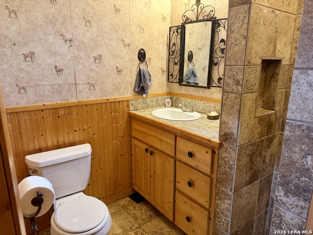 2710 N State Highway 80 Property Photo 35