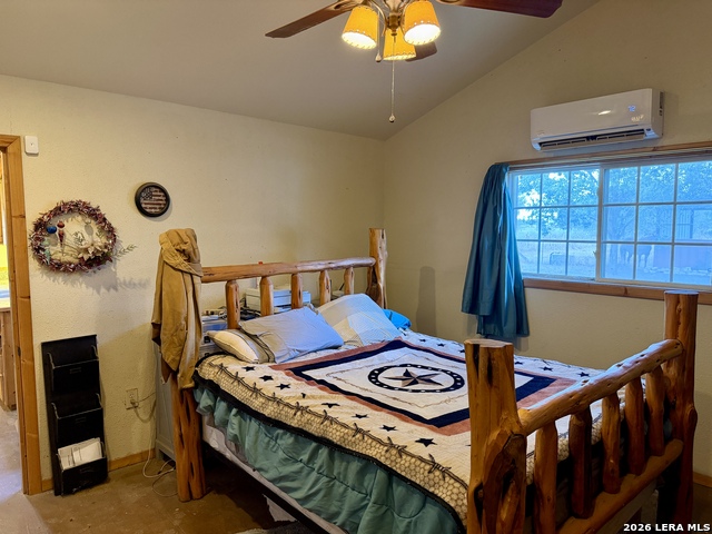 2710 N State Highway 80 Property Photo 36