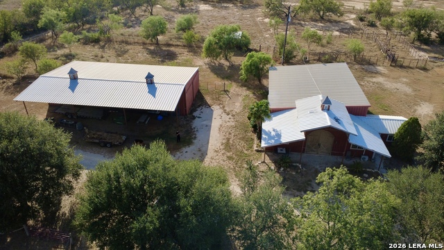 2710 N State Highway 80 Property Photo 44