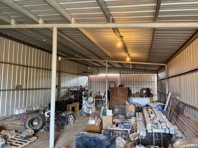 2710 N State Highway 80 Property Photo 62