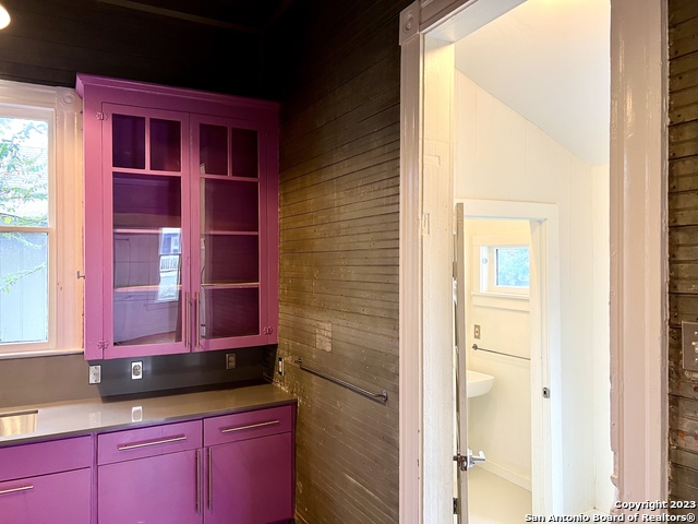 902 N Pine St Property Photo 13