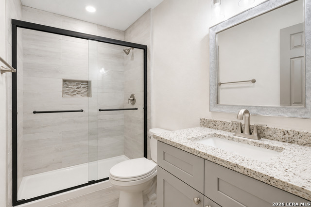 6731 Carters Blf Property Photo 4