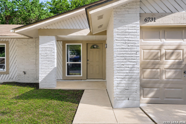 6731 Carters Blf Property Photo 9