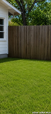 1711 S Tyler Property Photo 5