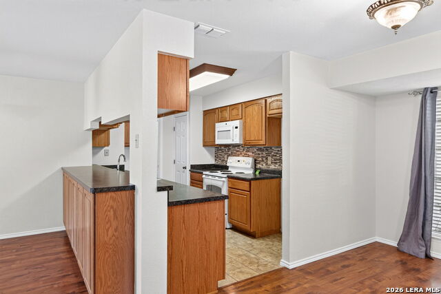 825 Marilyn Dr Property Photo 18
