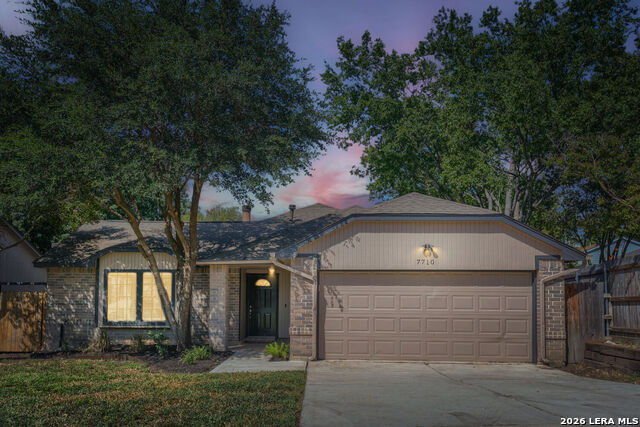 7710 Apple Green Property Photo 1
