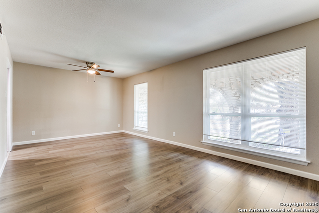 10215 Charter Ridge Property Photo 5