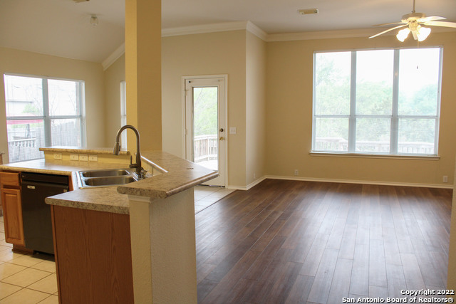 1331 Arrow Bow Property Photo 10