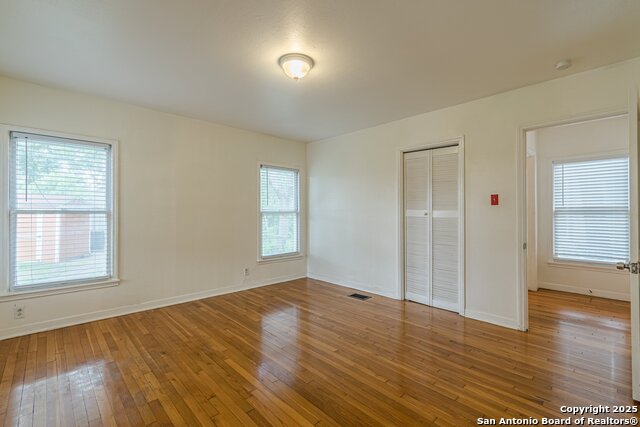 416 Alexander Hamilton Property Photo 17