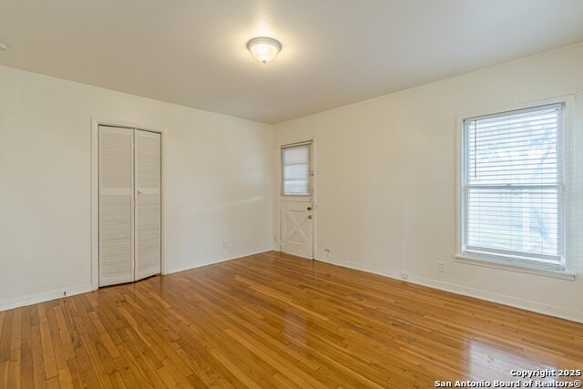 416 Alexander Hamilton Property Photo 18